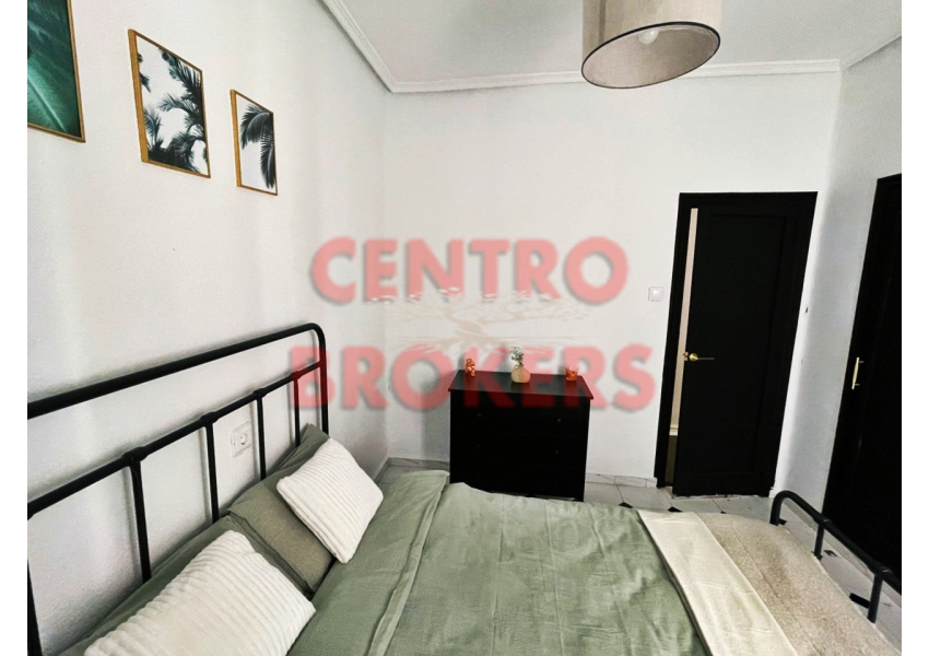 Odnowiony apartament  przy porcie Bega, w Cullera